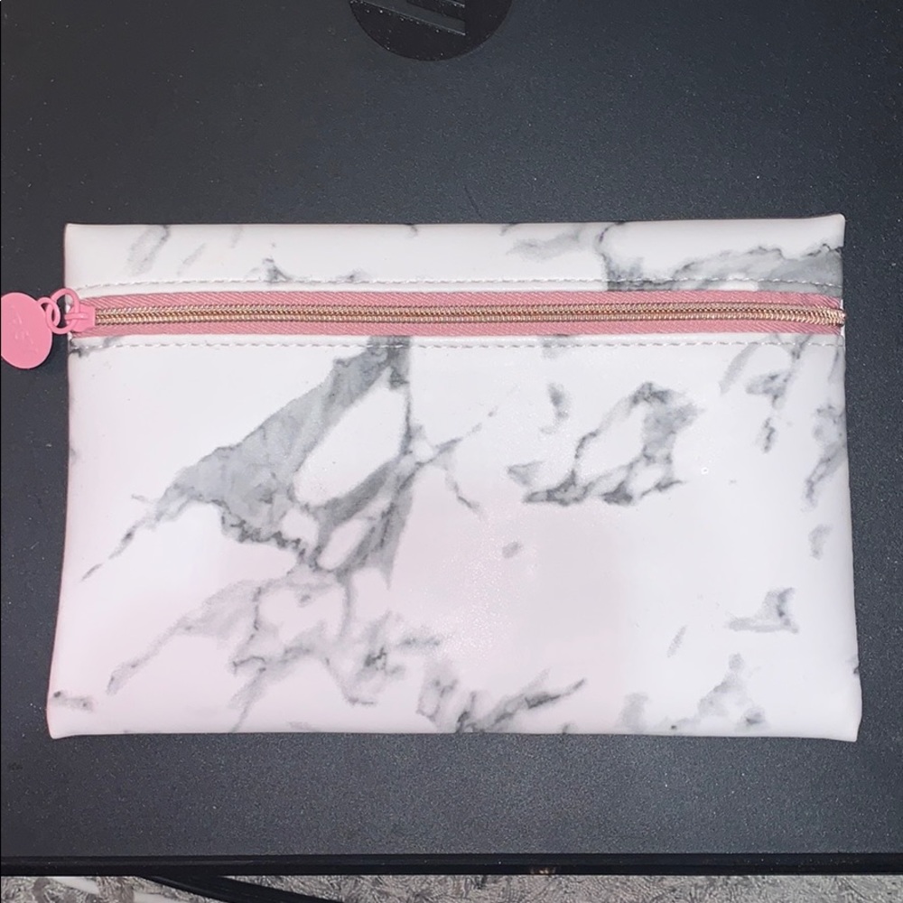 Ipsy bag